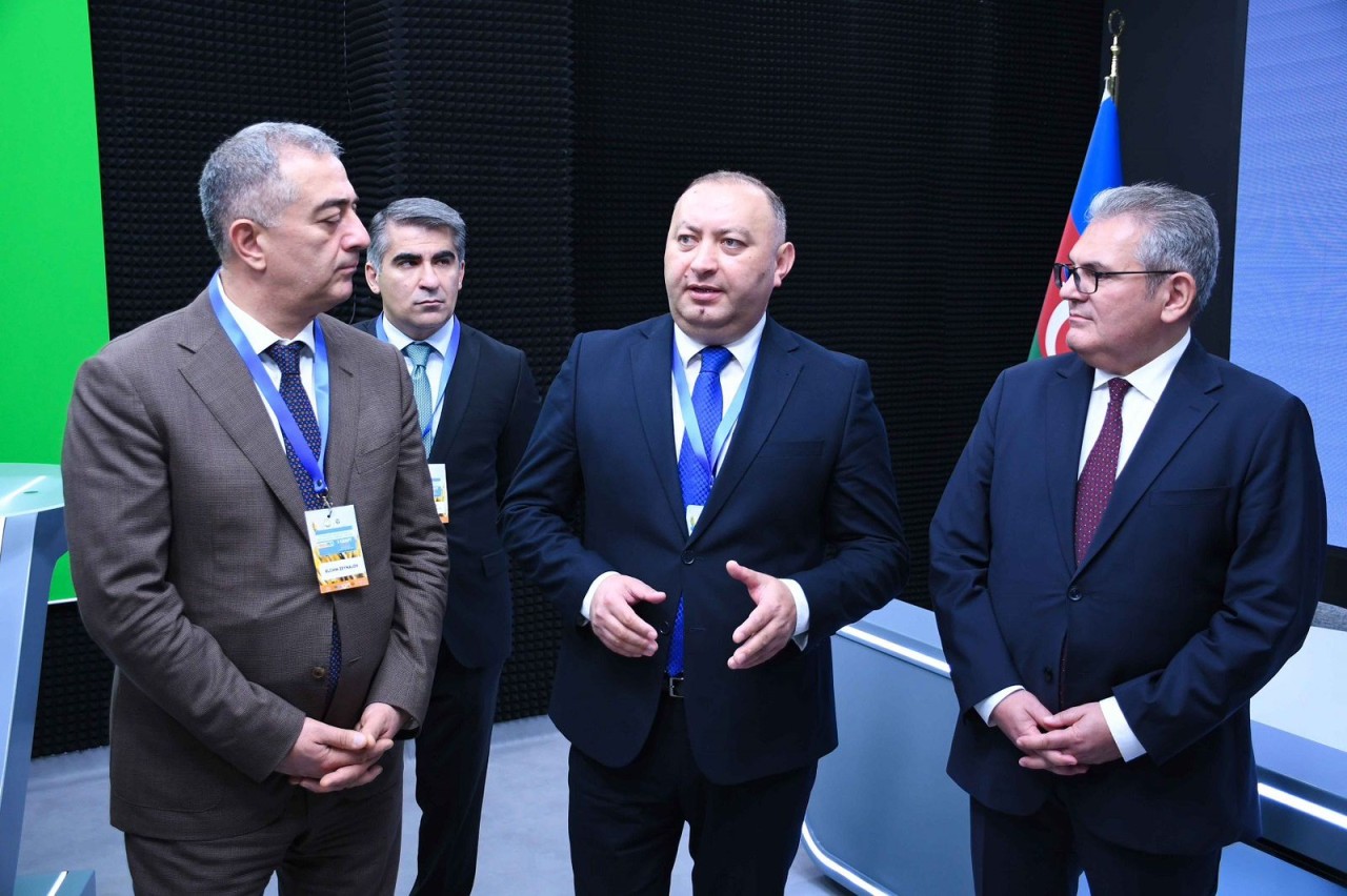 ADAU TV-nin müasir internet televiziyasının studiosu istifadəyə verilib - FOTOLAR